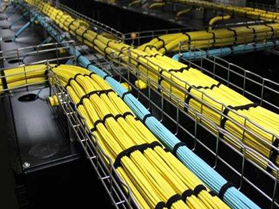 1764575103296859.jpg 武漢安防監(jiān)控公司解析:家用與商用監(jiān)控系統(tǒng)的本質區(qū)別